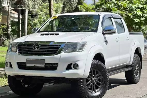 HOT!!! 2015 Toyota Hilux Vigo 4x4 Final Year Edition for sale at affordable price