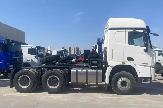 XCMG TRACTOR HEAD 2019 MT