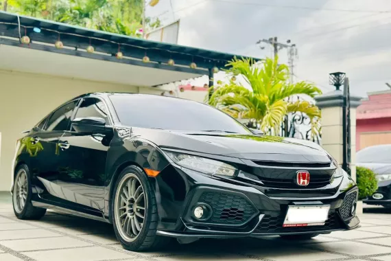 HOT!!! 2017 Honda Civic RS Turbo for sale at affordable price