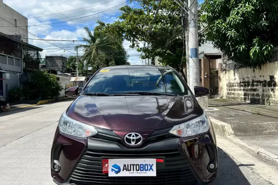 Vios 2023 XLE CVT Blackish Red