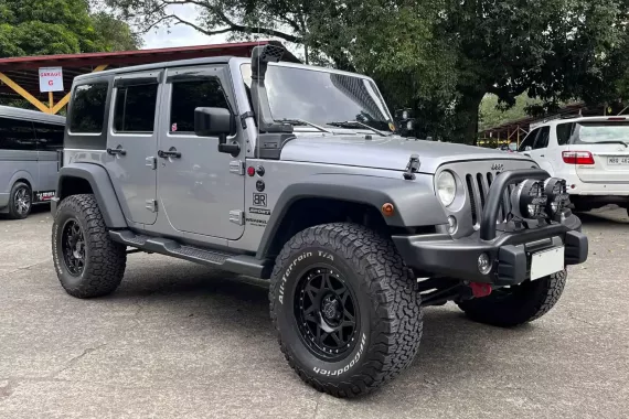 HOT!!! 2017 Jeep Wrangler V6 4x4 for sale at affordable price