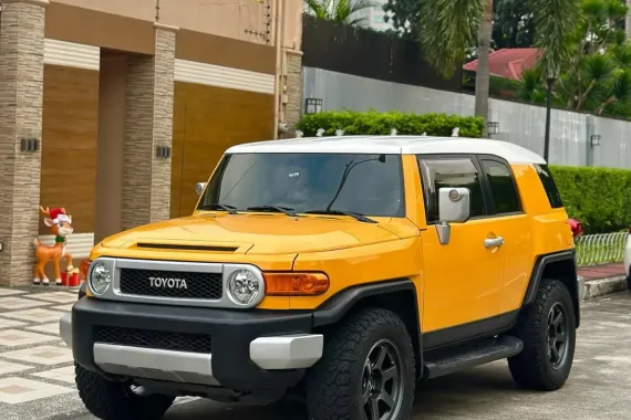 HOT!!! 2015 Toyota FJ Cruiser 4x4 for sale at affordable price