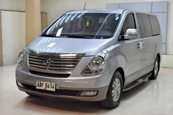 2015 Hyundai  Grand Starex  Gold 2.5L   Diesel  Hyper Metallic / Dark Gray Automatic    698t Negotia