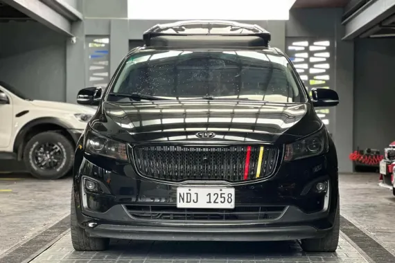 HOT!!! 2019 Kia Grand Carnival Limousine LOADED for sale at affordable price