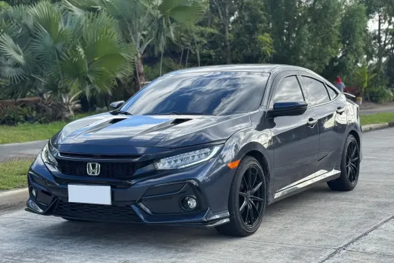 HOT!!! 2018 Honda Civic RS Turbo for sale at affordable price