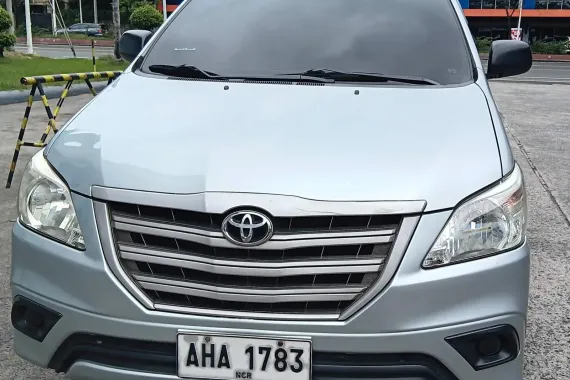 2015 Toyota Innova E  2.5 Manual Diesel 