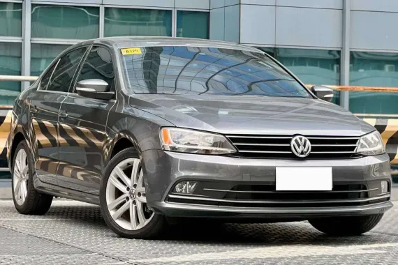 2017 Volkswagen Jetta 2.0 Diesel Automatic Sunroof‼️35K MILEAHE‼️✅ CARL BONNEVIE - ☎️ 09384588779
