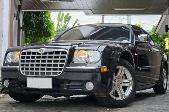 2011 Chrysler 300C CRD AT
