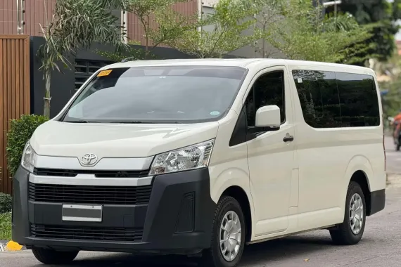 HOT!!! 2021 Toyota Hiace Commuter Deluxe 2.8 for sale at affordable price