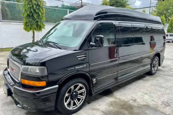 GMC SAVANA "LIMOUSINE" SPECIAL EDITION