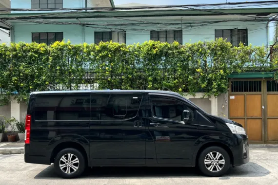 Second hand 2023 Toyota Hiace  GL Grandia M/T for sale