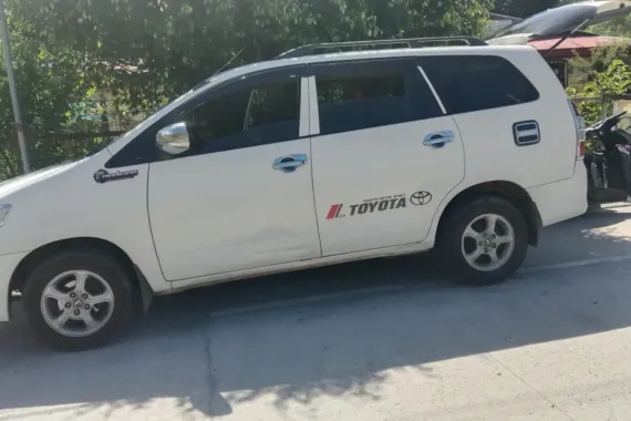 For SALE White 2014 Toyota Innova  2.0 J Gas MT