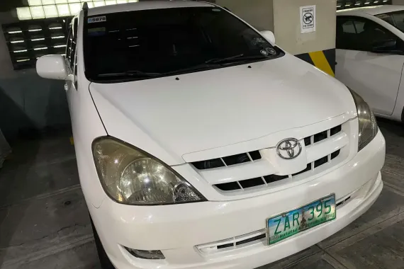 Toyota Innova 2005 