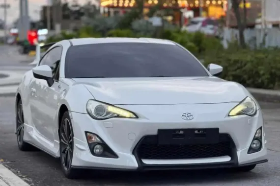 HOT!!! 2013 Toyota GT 86 Aero Variant for sale at affordable price