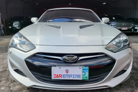 Hyundai Genesis 2013 3.8 V6 W/Sunroof Automatic