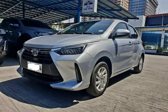 Selling  Brightsilver 2024 Toyota Wigo Hatchback by trusted seller