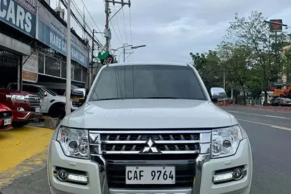 HOT!!! 2017 Mitsubishi Pajero 4x4 for sale at affordable price!