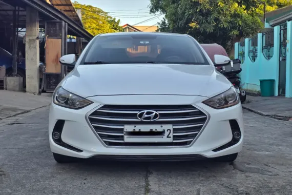 Hyundai Elantra GLS 2016 AT