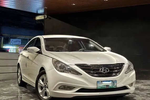 HOT!!!! 2011 Hyundai Sonata Top of the Line for sale at affordable price!