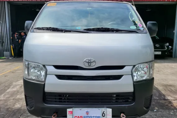 Toyota Hiace 2022 3.0 Commuter Manual