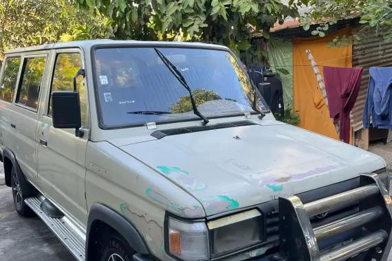 TOYOTA FX TAMARAW 1995