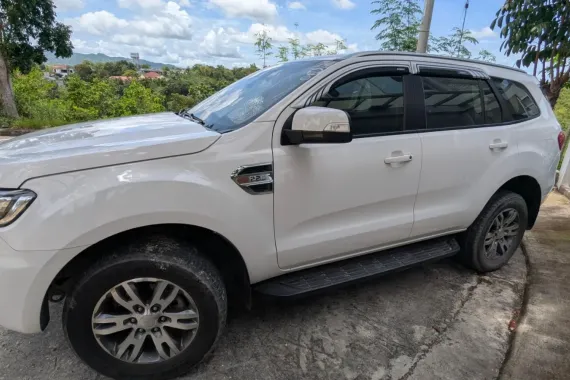 Ford Everest Trend 4X2 2018