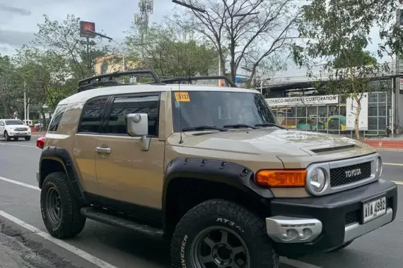 FOR SALE!!! Beige 2015 Toyota FJ Cruiser  4.0L V6 affordable price