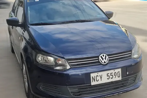 (BUY ME!!!) 2015 Volkswagen Polo 1.6 Sedan A/T in good condition