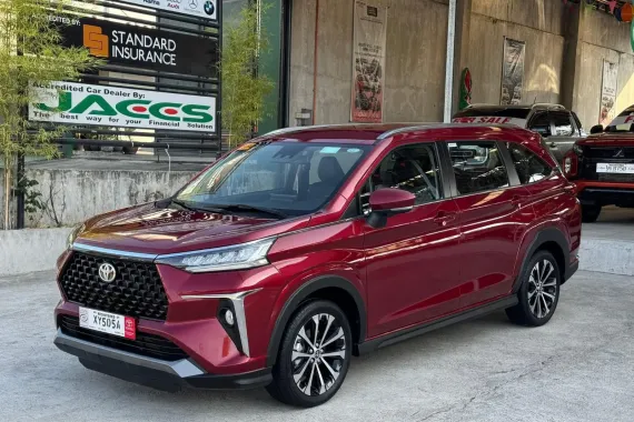 HOT!!!! 2025 Toyota Veloz V CVT for sale at affordable price!