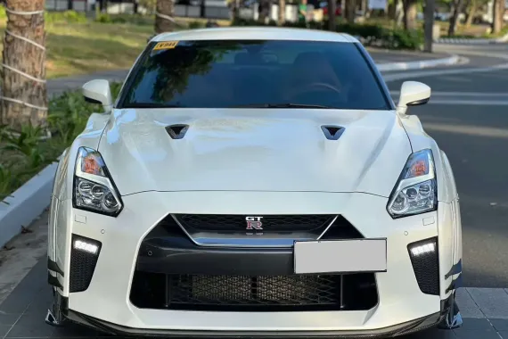 HOT!!!! 2019 Nissan GT-R Premium for sale at affordable price! 
