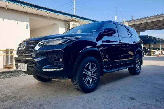 Used 2021 Toyota Fortuner  2.4 V Diesel 4x2 AT for sale in good condition