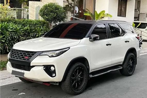 HOT!!! 2018 Toyota Fortuner V 4x2 for sale at affordable price!