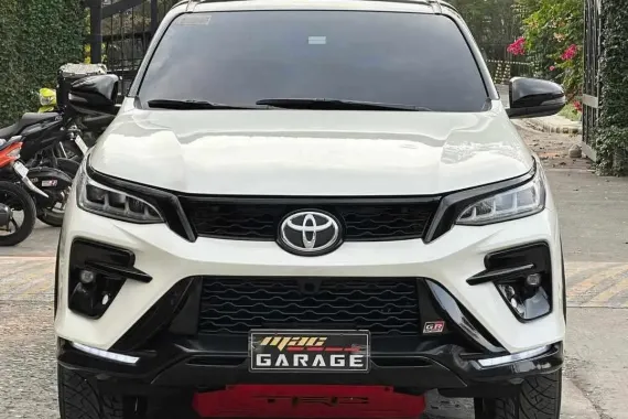 HOT!!!! 2018 Toyota Fortuner V 4x2 GR Look for sale at affordable price! 