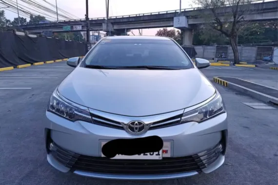 PRICED TO SELL! 2018 Toyota Corolla Altis 1.6G – 360° Bird's Eye Camera & Touchscreen Head Unit!