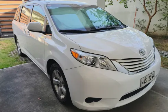 2017 Sienna Well Maintained