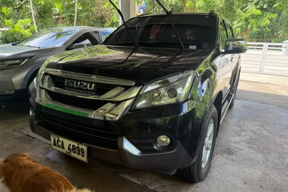 Black 2015 Isuzu mu-X  3.0L LS-A 4x2 AT  for sale