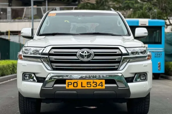 HOT!!!! 2019 Toyota Land Cruiser LC200 VX Premium for sale at affordable price!