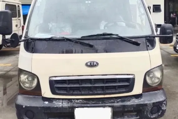 2001 Kia Kc2700 