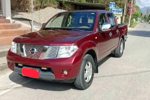 2013 NISSAN NAVARA LE 