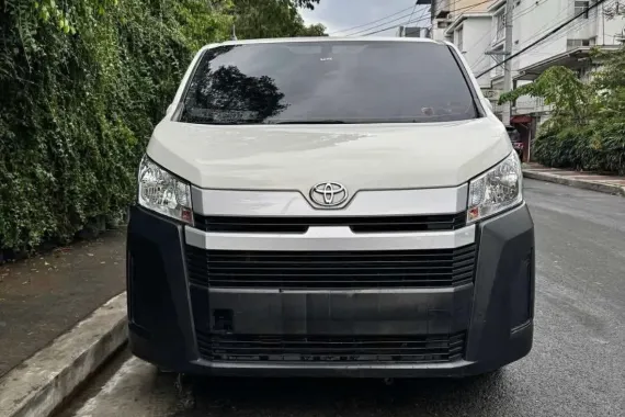 HOT!!!! 2021 Toyota Hiace Commuter Deluxe for sale at affordable price! 