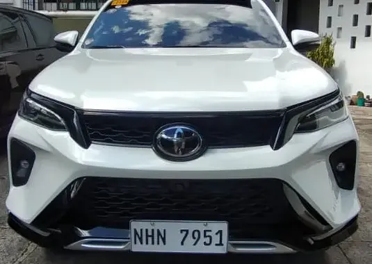 Pre-owned 2024 Toyota Fortuner 2.8 Q Pearl Diesel 4x2 AT for sale in excellent condition