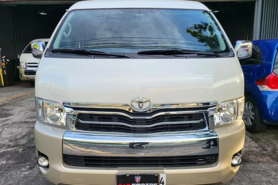 ✅Toyota Hiace Super Grandia 2018 3.0 Automatic