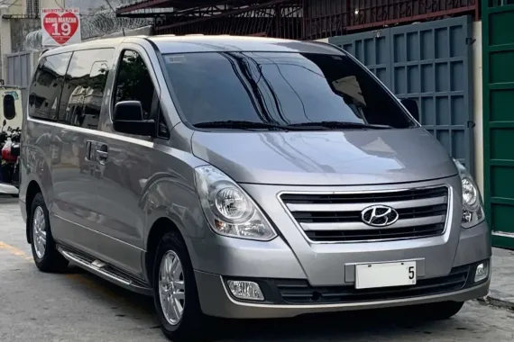 2018 Hyundai Starex VGT 2.5 / Robert Alvarez - 09493366344