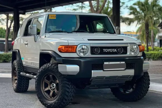 HOT!!! 2017 Toyota FJ Cruiser 4.0L V6 4x4 for sale at affordable price! 