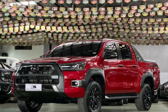 2024 Toyota Hilux Conquest 2.4 DIESEL 4x2 AT (Emotional Red)