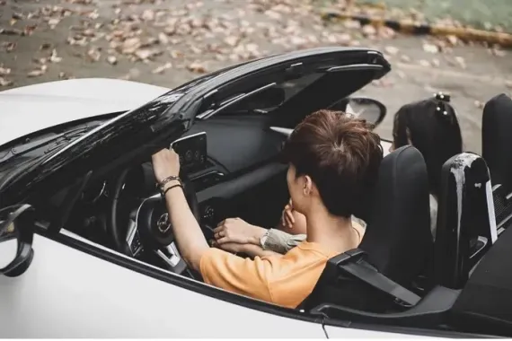 MAZDA MX-5 MIATA 2017 MANUAL800kms only. Good as new. Pearl white