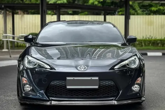 HOT!!! 2013 Toyota GT 86 2.0 for sale at affordable price! 