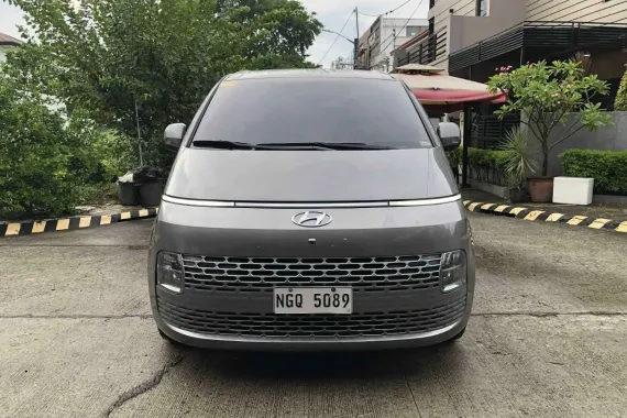 HOT!!! 2023 Hyundai Staria GLS for sale at affordable price!