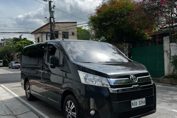 Rush Sale! 2023 Toyota Hiace Grandia GL Newlook Manual
