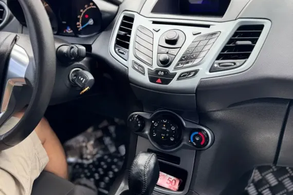 Ford Fiesta 2014 Hatchback 1.5L  2015 Acquired All powered.